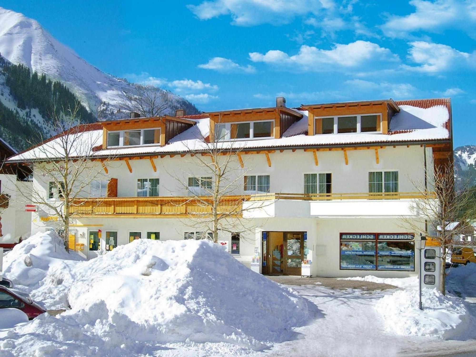 Apartment In Bichlbach At The Lake エクステリア 写真